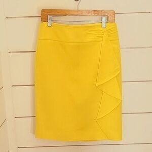 CLASSIQUES ENTIER size 4 yellow midi skirt with ruffle